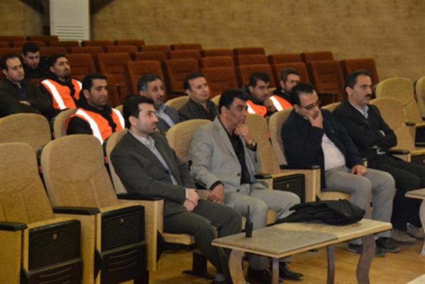 ستاد مديريت بحران شهرداري لاهيجان تشكيل جلسه داد